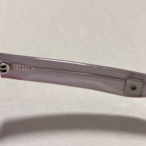 Paris Hilton Style №7 Color C Sunglasses - Picture 8 of 13